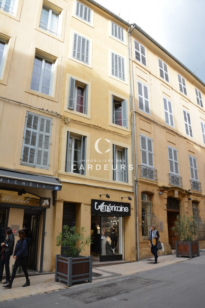 location AIX CENTRE VILLE RUE ESPARIAT